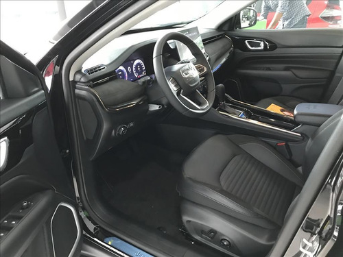 Imagem 12 de 15 de Commander 1.3 T270 Turbo Flex Limited At6