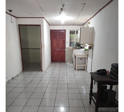 Casa Guapiles Con Oficina Y Baño Para Discapacitados