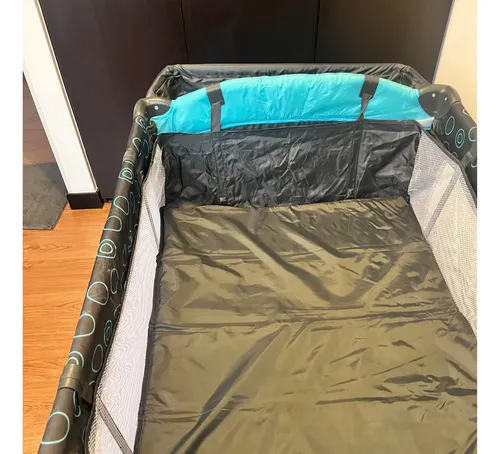 Cuna Corral 3 En 1 + Cambiador Priori Ariel Color Verde (Usado)