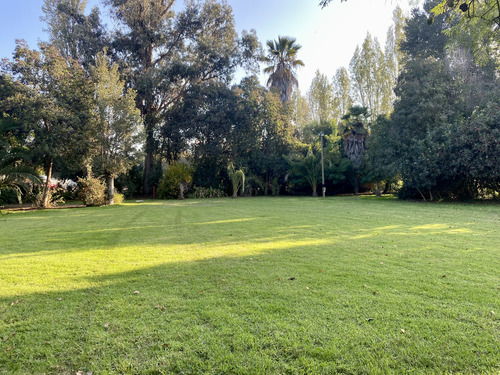 Bajo De Precio! Parcela Con 2 Casas, Excelente Conectividad