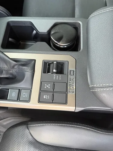 Toyota Land Cruiser Prado 2.4 First Edition At8