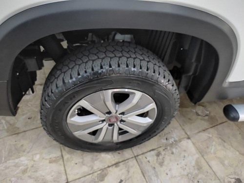 Fiat Toro 1.8 16v Freedom Flex 4x2 Aut. 4p