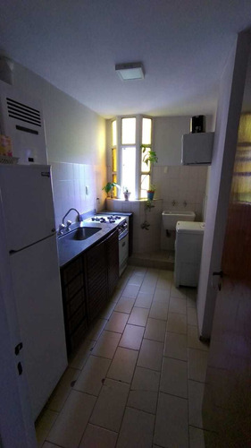 Imagen 3 de 6 de Venta Depto 1 Dorm Cocina Separada Excelente Ubicacion Luminoso