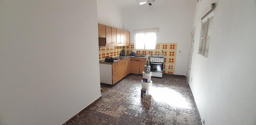 Imagen 21 de 30 de Munro - Zona Industrial I - Lote Propio - Casa De 3 Amb Con Cochera Y Galpón/taller!