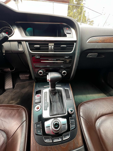 Audi A4 2.0 T Luxury S-tronic Quattro Dsg