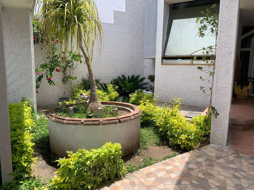 Casa En Venta En Co. La Pradera, Irapuato, Gto.