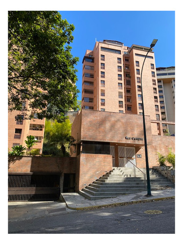 Se Vende Apartamento 153m2 4h/4b/2p Los Naranjos 1913