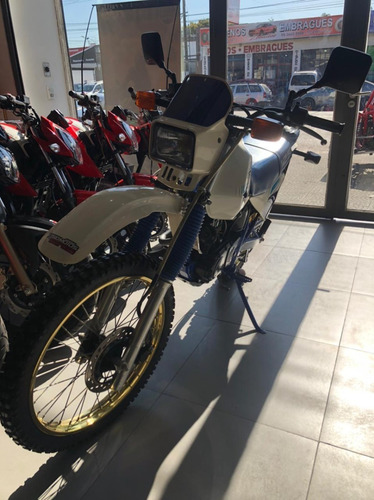 Imagen 4 de 13 de Suzuki Dr 125 Impecable Sin Restaurar De Colección Delisio
