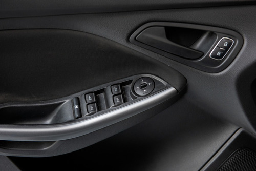 Imagen 11 de 15 de Ford Focus Iii 1.6 S