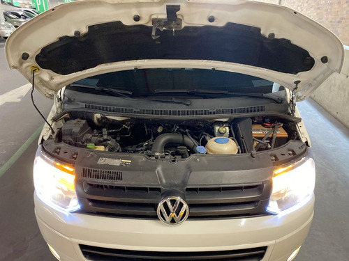 Imagen 24 de 25 de Volkswagen Transporter T-5 Gp