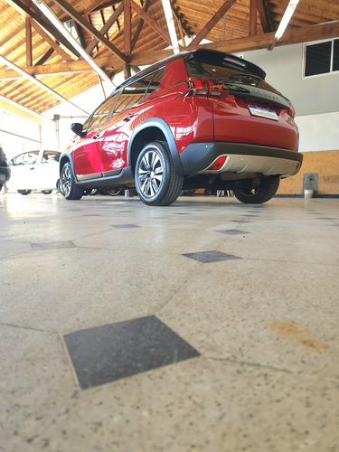 Peugeot 2008 1.6 Feline Tip