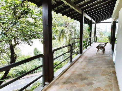 Imagem 8 de 23 de Casa Com 4 Dormitórios, 325 M² - Venda Por R$ 1.600.000,00 Ou Aluguel Por R$ 8.000,00/ano - Centro (blumenau) - Blumenau/sc - Ca0329