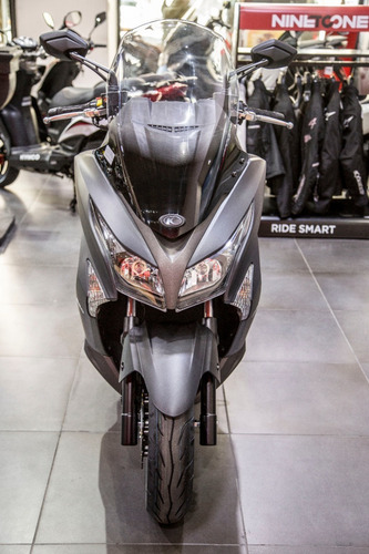 Imagen 4 de 10 de Kymco Xtown 250i Adelatno + 12 Cuotas Sin Interes