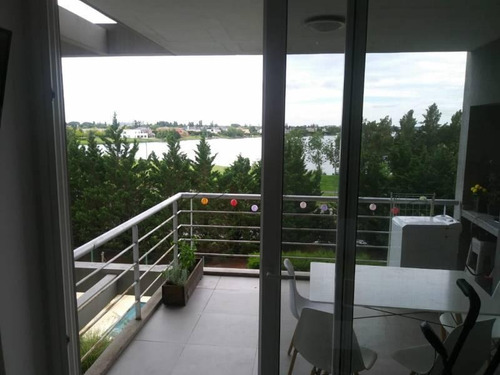 Imagen 14 de 15 de Divino 2amb Con Balcón Terraza, Parrilla Y Con La Mejor Vista Al Lago Central De Nordelta