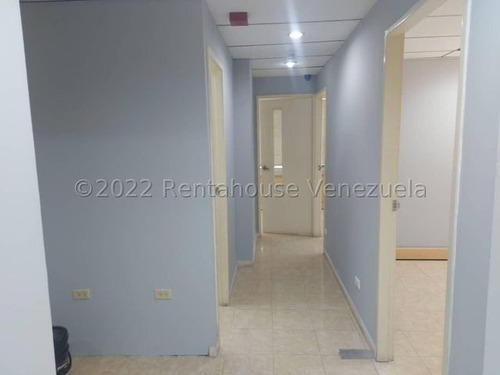 Imagen 3 de 7 de Oficina En Alquiler Urb. Santa Paula # 23-5499