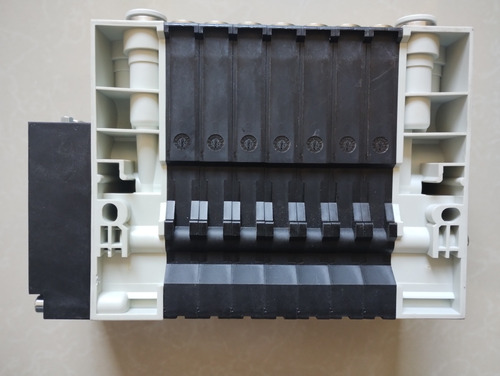 Terminal De Válvulas Rexroth Aventics Mnr: R 480 739 753 (Usado)