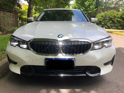 Imagen 2 de 13 de Bmw Serie 3 3.0 330i Sedan Sport Line 252cv 2020