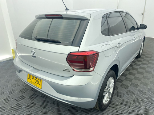 Volkswagen Polo COMFORTLINE 1.6