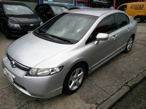 Imagem 3 de 8 de Honda Civic 1.8 Lxs 4p Gasolina