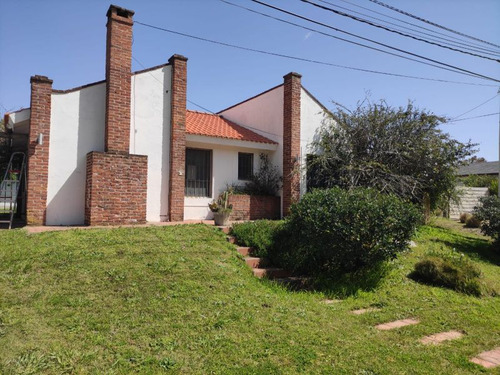 Casa En Alquiler Temporal En Balneario Buenos Aires