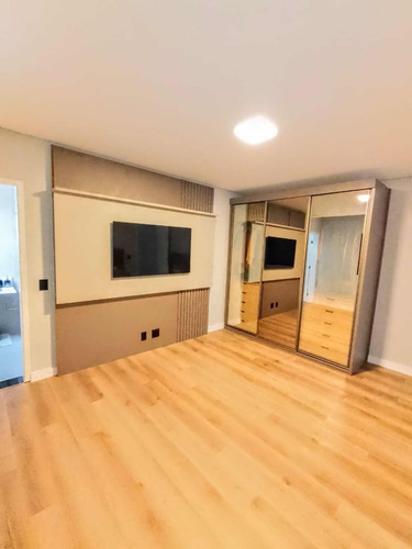 Casa Térrea Impecável Em Condomínio Fechado !!!!