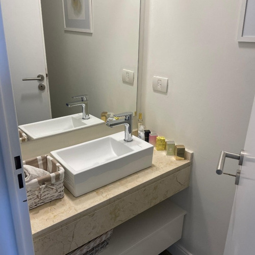 Departamento En Alquiler Con Cochera En Star Tower,olivos