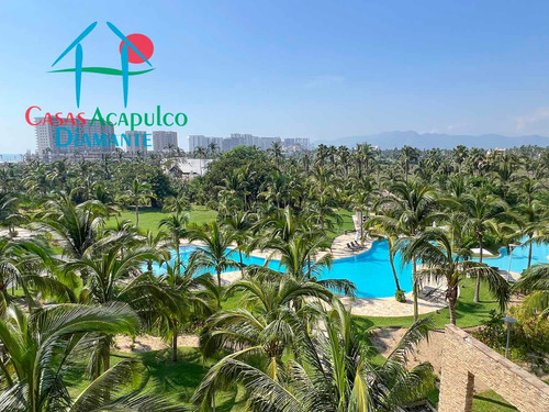 Cad La Isla Fiji R5. En Condominio De Playa. Terraza Con Vista A Las Áreas Comunes