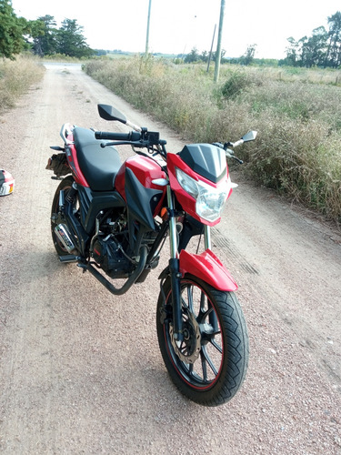 Yumbo  Gtr 125