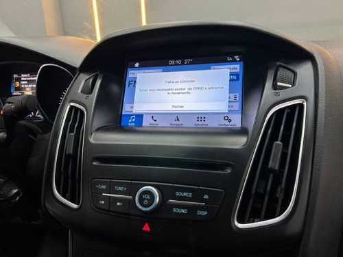 Ford Focus 2.0 SE PLUS 16V FLEX 4P POWERSHIFT