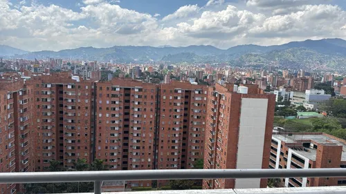 Se Vende Apartamento En Los Colores