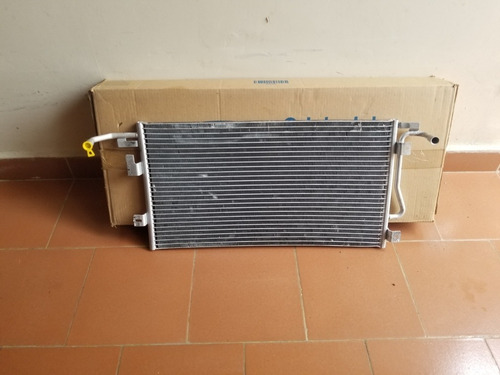 Condensador Ford Fiesta Power Max Move 04 Al 10 Original