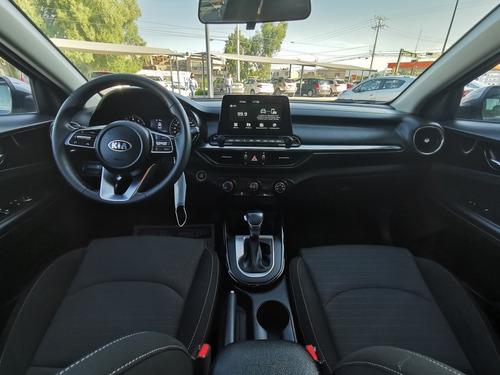 Imagen 10 de 15 de Kia Forte Ex Sedan Motor 2.0 Modelo 2019 Automatico