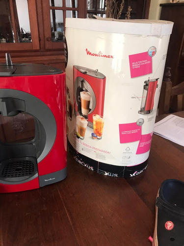 Cafetera Moulinex Espresso Dolce Gusto Oblo Roja