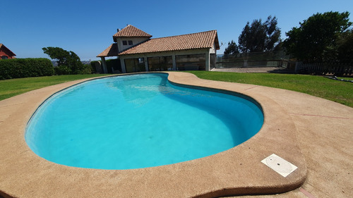 Vendo Hermosa Casa Sector Mauco Salida Rotonda De Concón.