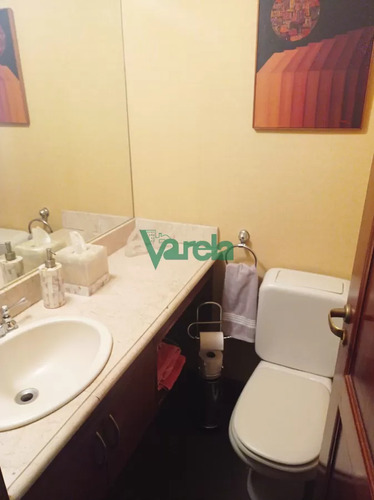 Venta Apartamento Pocitos 3 Dorm 4 Baños, Piso Entero, Parrillero Propio, Gge X 2