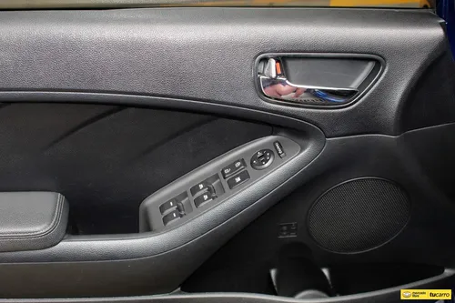 Kia Cerato Pro Sx Segunda Generación Freedom 2018