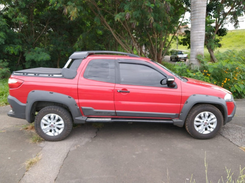 Fiat Strada Adventure 1.8 Locker 2014 Vermelha Novíssima!!!
