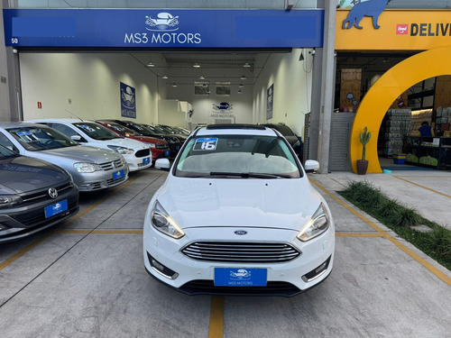 Ford Focus 2.0 Titanium Flex Powershift 5p