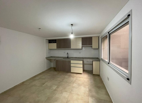 Imagen 5 de 21 de Casa Dos Dormitorios Con Cochera