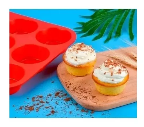 Molde Silicona Goma Horno Muffins Cupcakes X12 Reposteria - $ 3.542,4