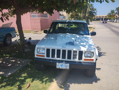 Jeep Apache