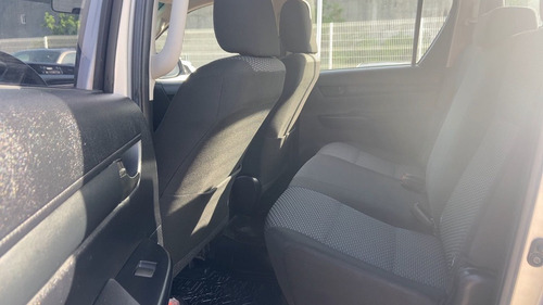 Imagen 12 de 15 de Toyota Huilux Sr 2019