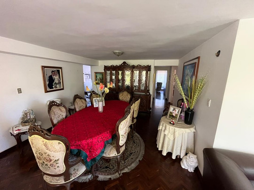 Apartamento En Venta La Boyera Piso 2 Bb
