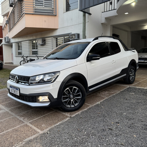 Volkswagen Saveiro 1.6 Cross Gp Cd 110cv Pack High