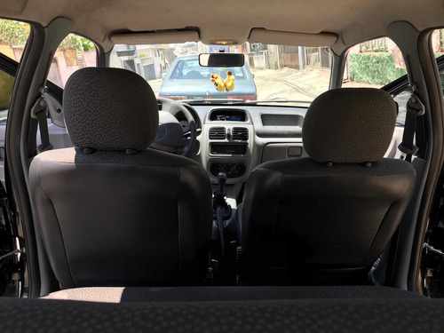 Imagem 11 de 11 de Renault Clio 2010 1.0 16v Campus Hi-flex 5p