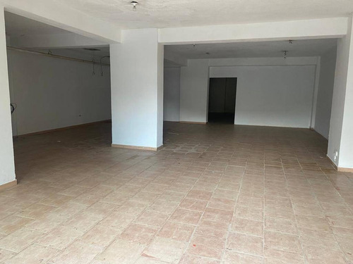 Imagen 1 de 7 de Venta De Local Comercial Av. Bolívar130077