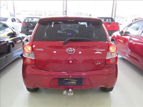 Toyota Etios 1.3 X 16v