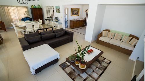 Venta Casa En Fincas De San Vicente