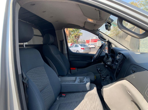 Hyundai H1 Gls 2.5 Mt, Diesel