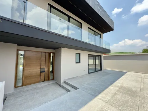 Residencia De Lujo En Bosques De Las Lomas